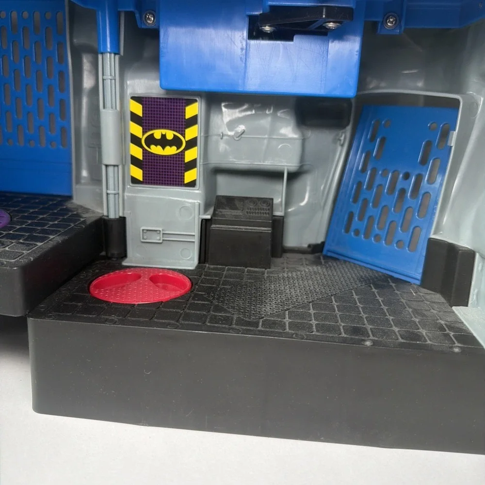 Fisher-Price imaginext batcave
